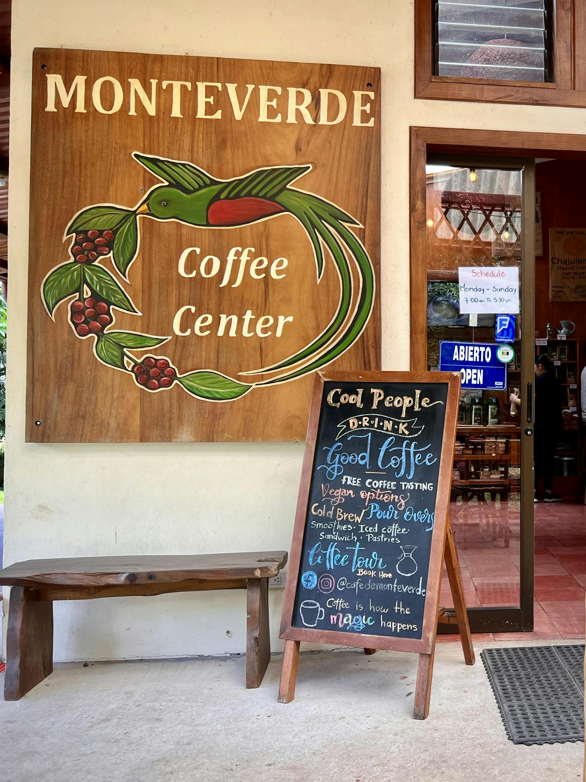 Café Monteverde entrance